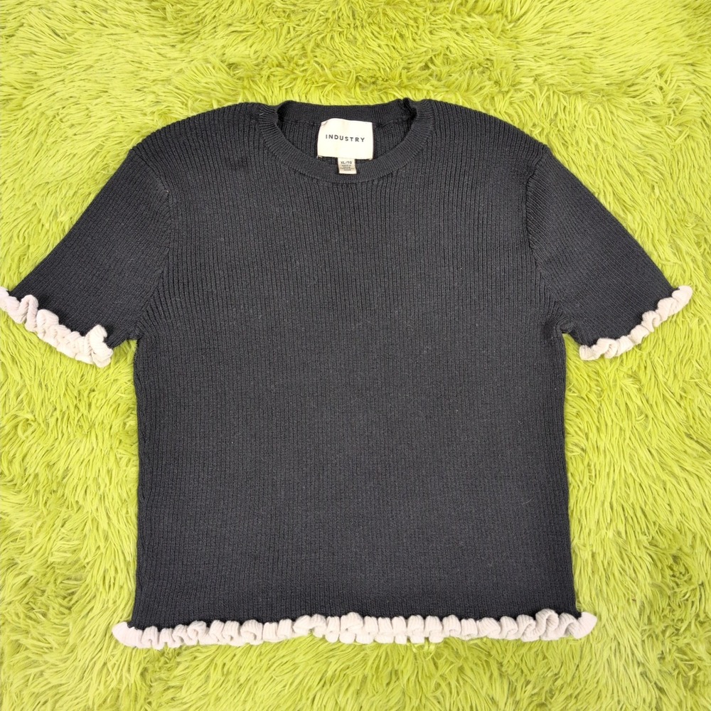 Industry Ruffle Trim Knit Top Ribbed Short Sleeve XL/TG‎